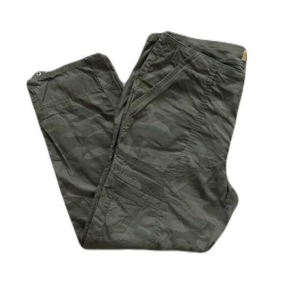 Democracy Women Cargo Green Camouflage Pant Size 8 AB Technology - Picture 1 of 10